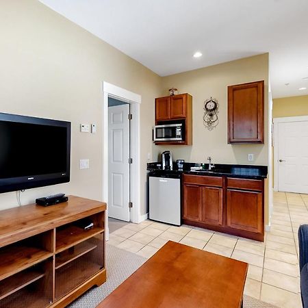 The Colonels Suites Northeast Harbor Экстерьер фото